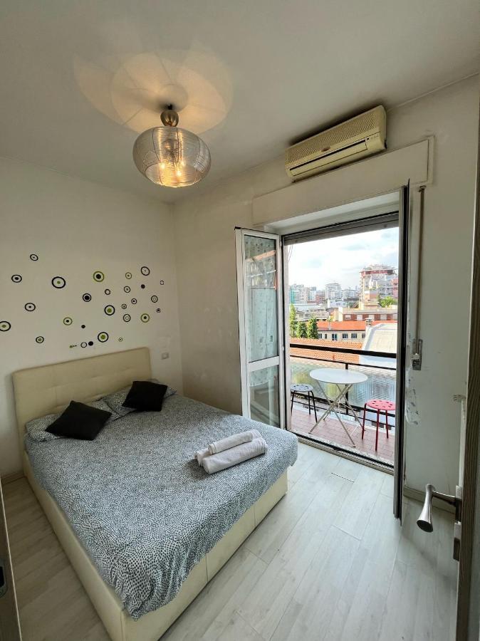 Fondazione Prada Apartment With Balcony Milano Dış mekan fotoğraf